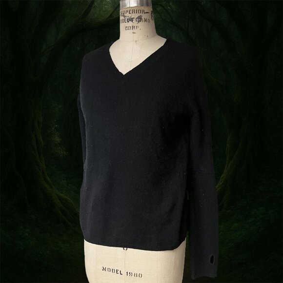 Duffy Cashmere/Wool Sweater - Picture 1 of 4